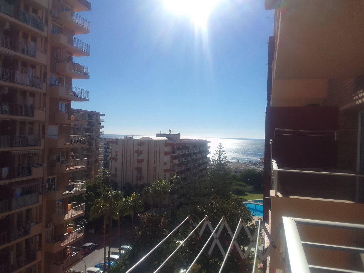 Holiday Rental Apartment in MinervaJúpiter, Benalmádena. Precio a